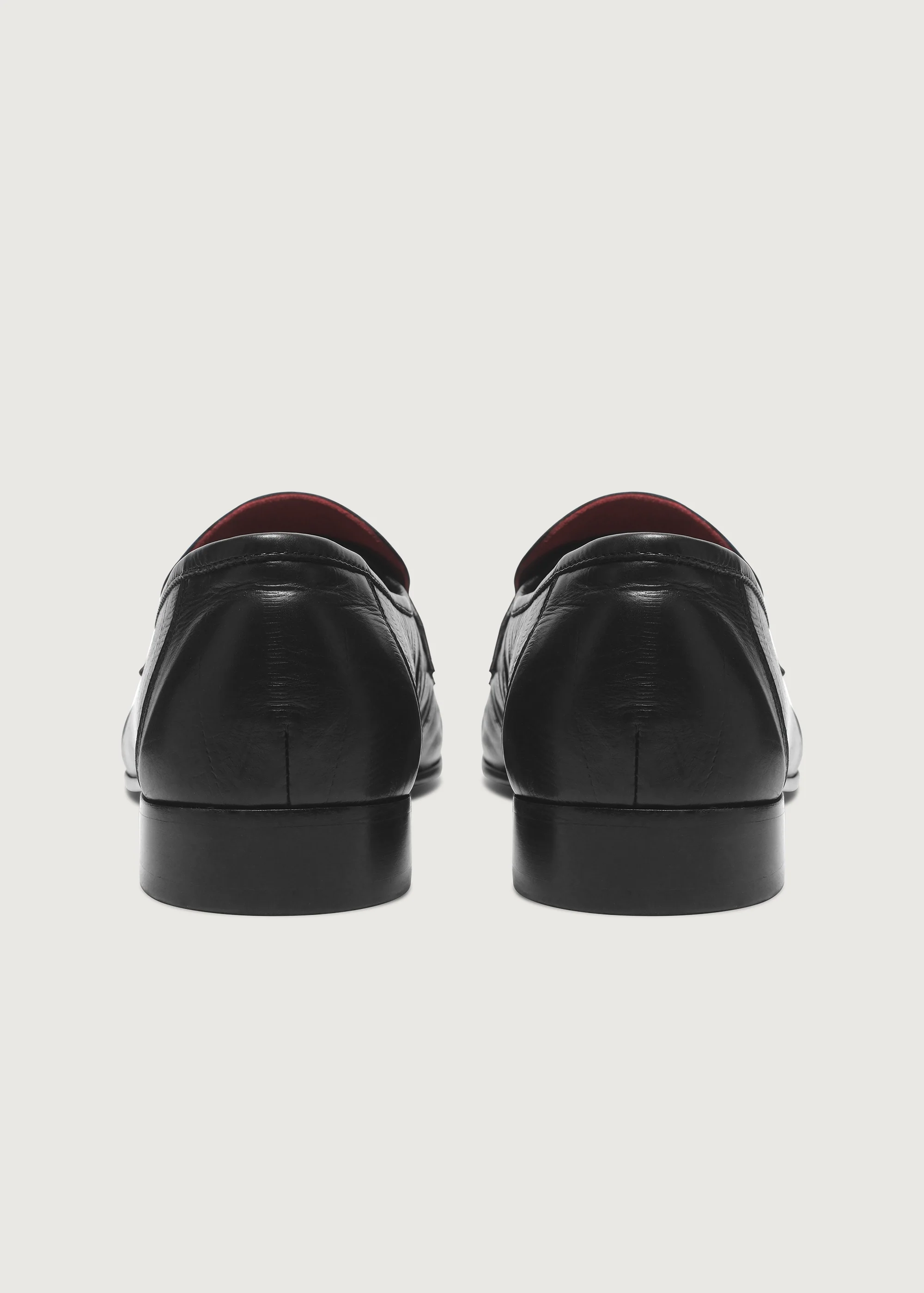 Loafers Vine-engraved Elegant black - Image 9