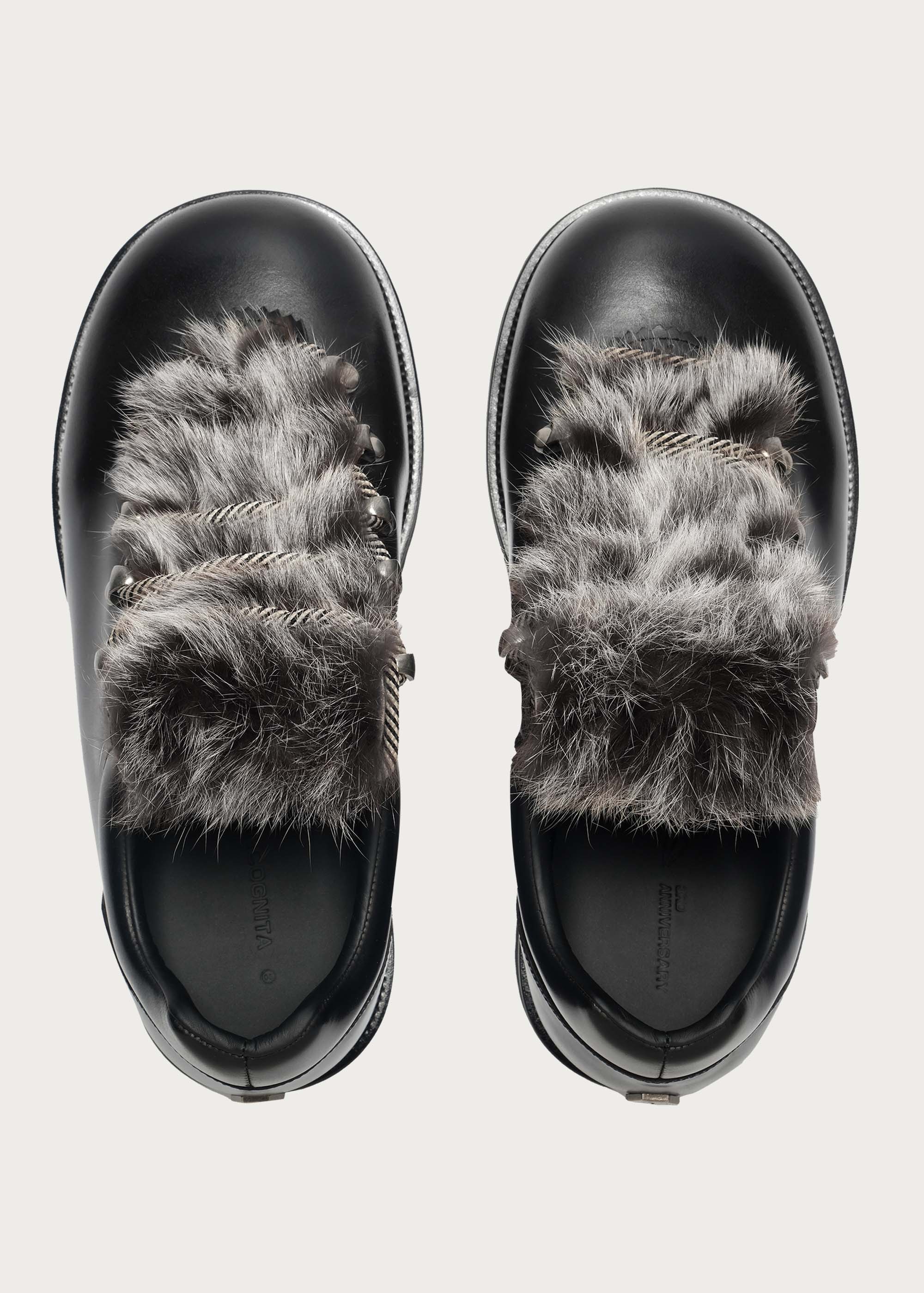Outdoor-inspired hiking shoes Black - Image 4